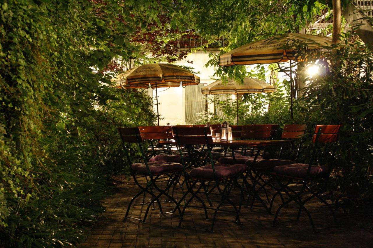 Stadthotel Brandenburger Hof ノイルピーン エクステリア 写真
